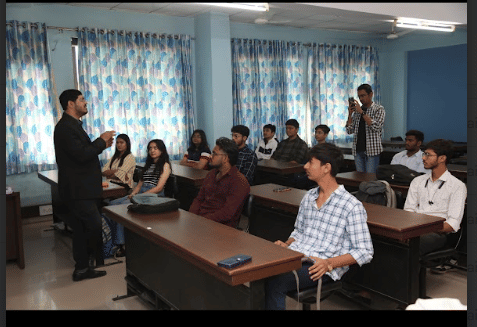 L J Institute of Media and Communications Ahmedabad DIC workshop photo 14